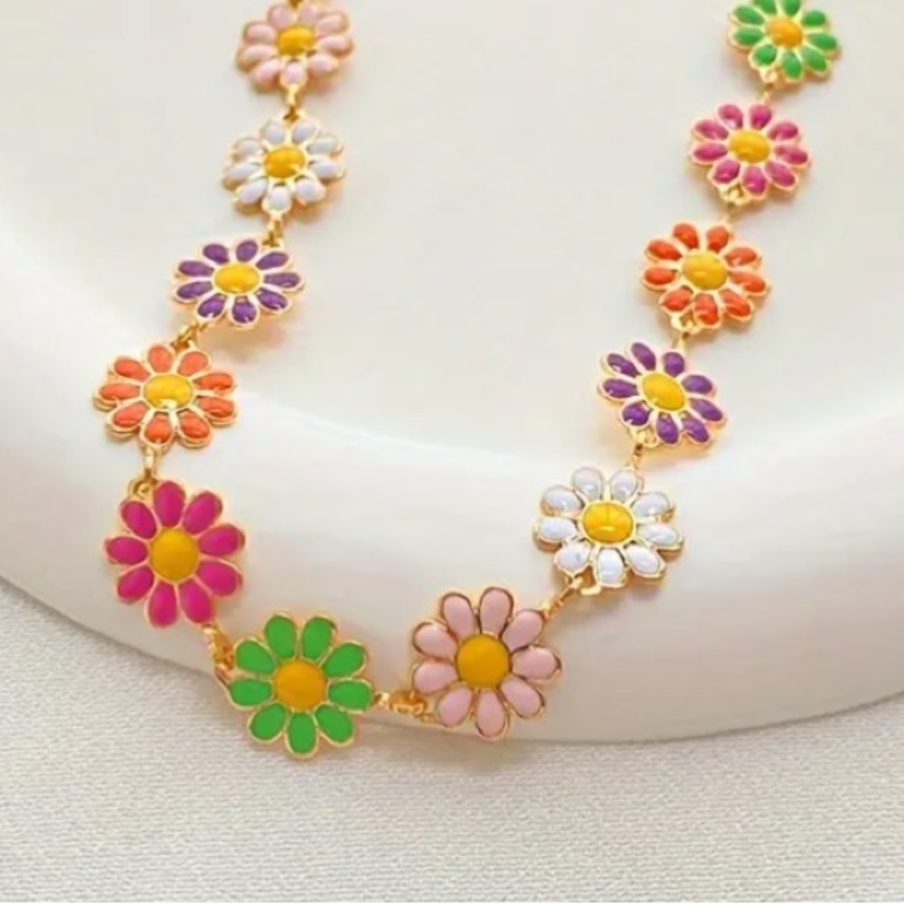 Multicolor Daisies Flower Enamel Gold Toned Necklace - Picture 2 of 3